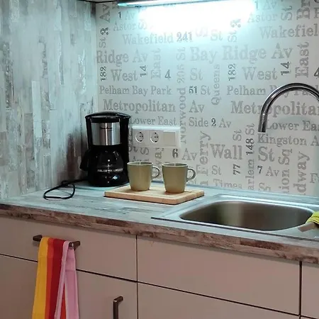 Johan - Ideal Fuer 1-2 Personen, Eigene Terrasse شقة